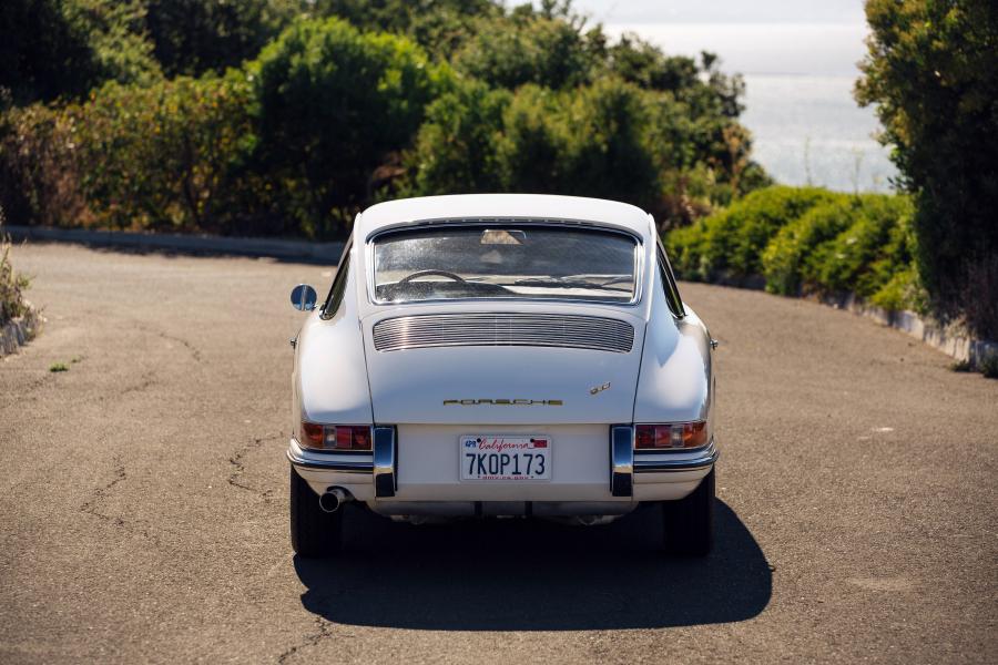  Porsche 911 2.0 Coupe 1965 года  (NA) (фото 15 из 33)